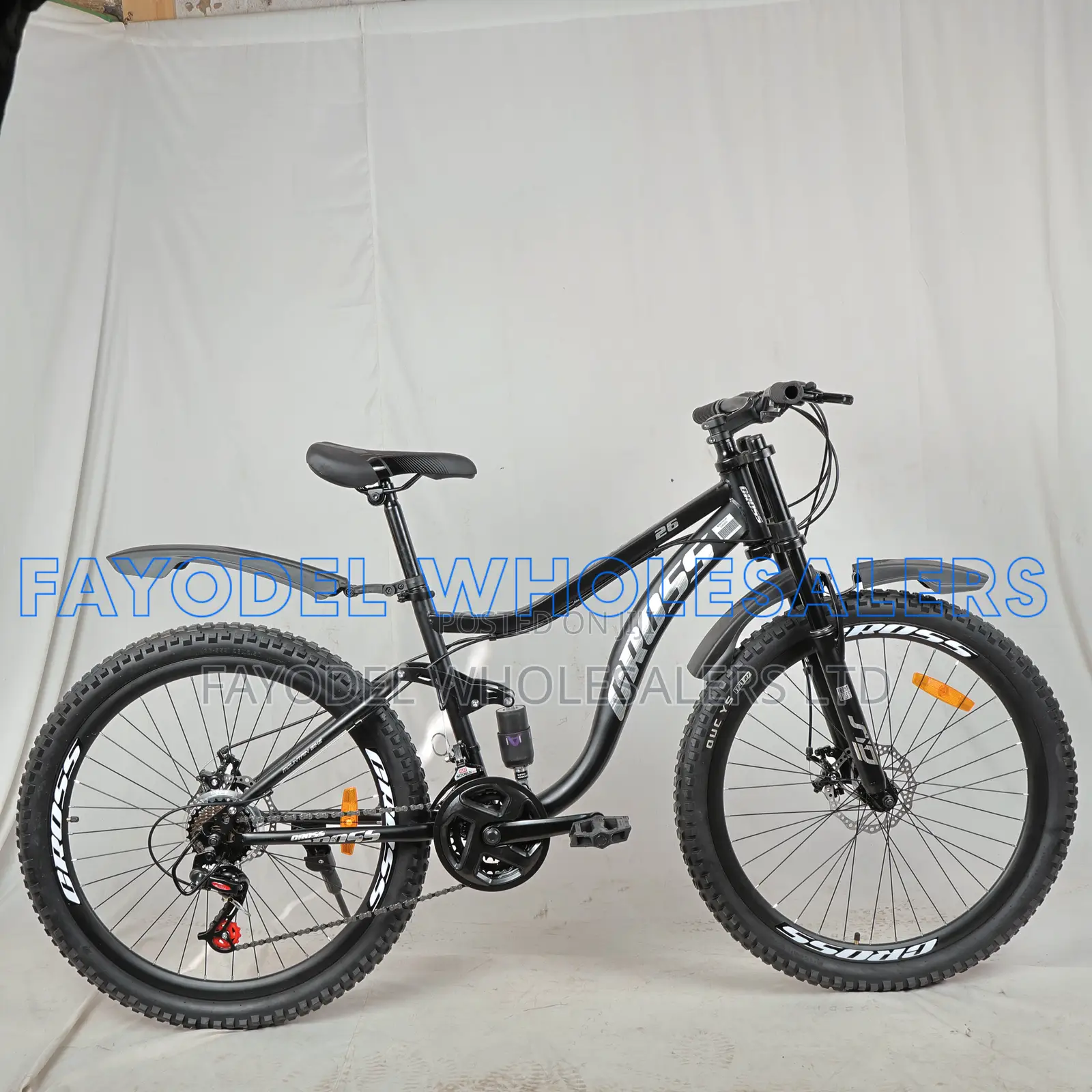 Cross 26-Inch Mountain Bike – Dual Suspension for Better Control