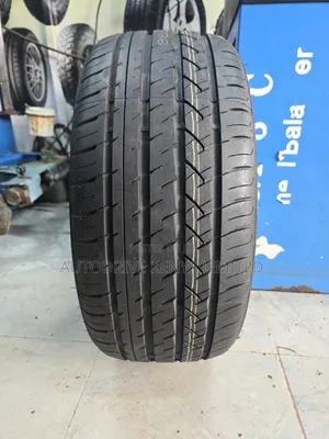 235/40r18 Grenlander Tire