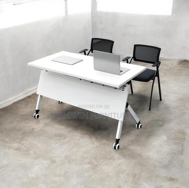 Foldable Training Table for Offices and Training Rooms - main view