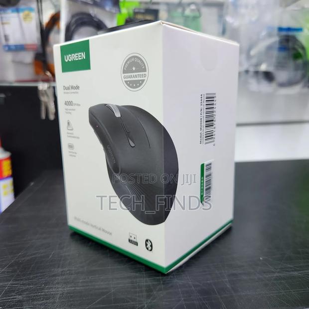 Ugreen Multi-Mode Vertical Mouse Black – Mu008 - main view