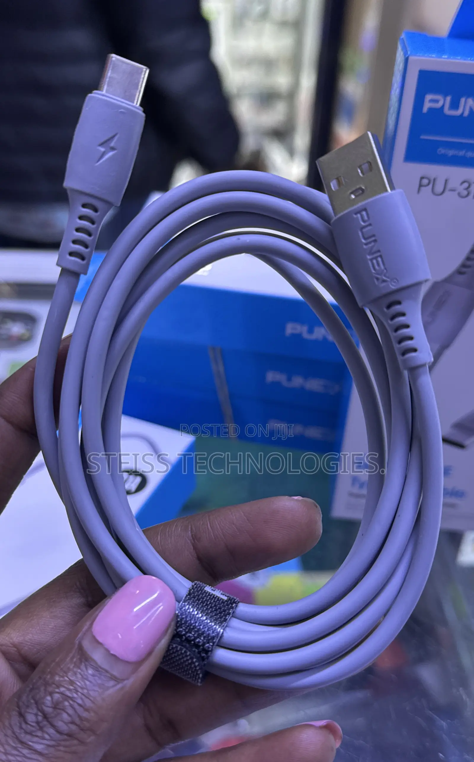 Punex 2m Grey Data/Fast Cable.