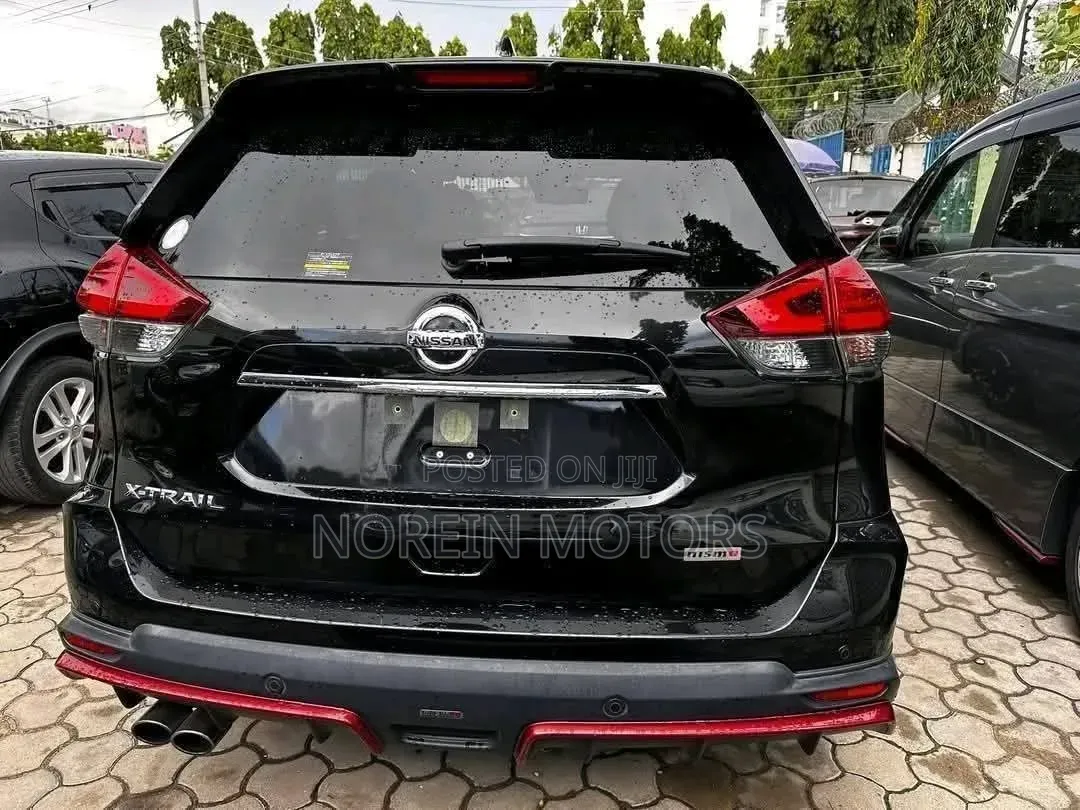Nissan X-Trail 2018 Matt Black