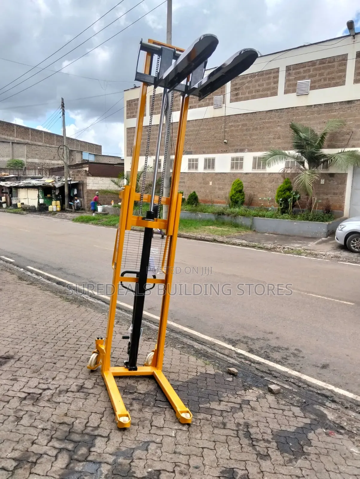 Manual Hydraulic Pallet Stacker, 1500kg Load Capacity