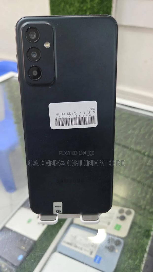 Samsung Galaxy M23 128 GB Black