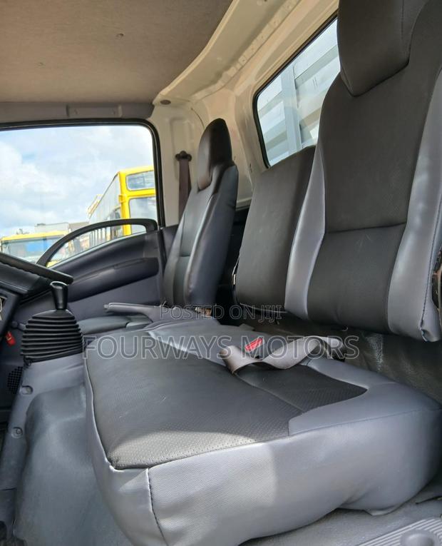 Isuzu NQR 2022 - thumbnail 6