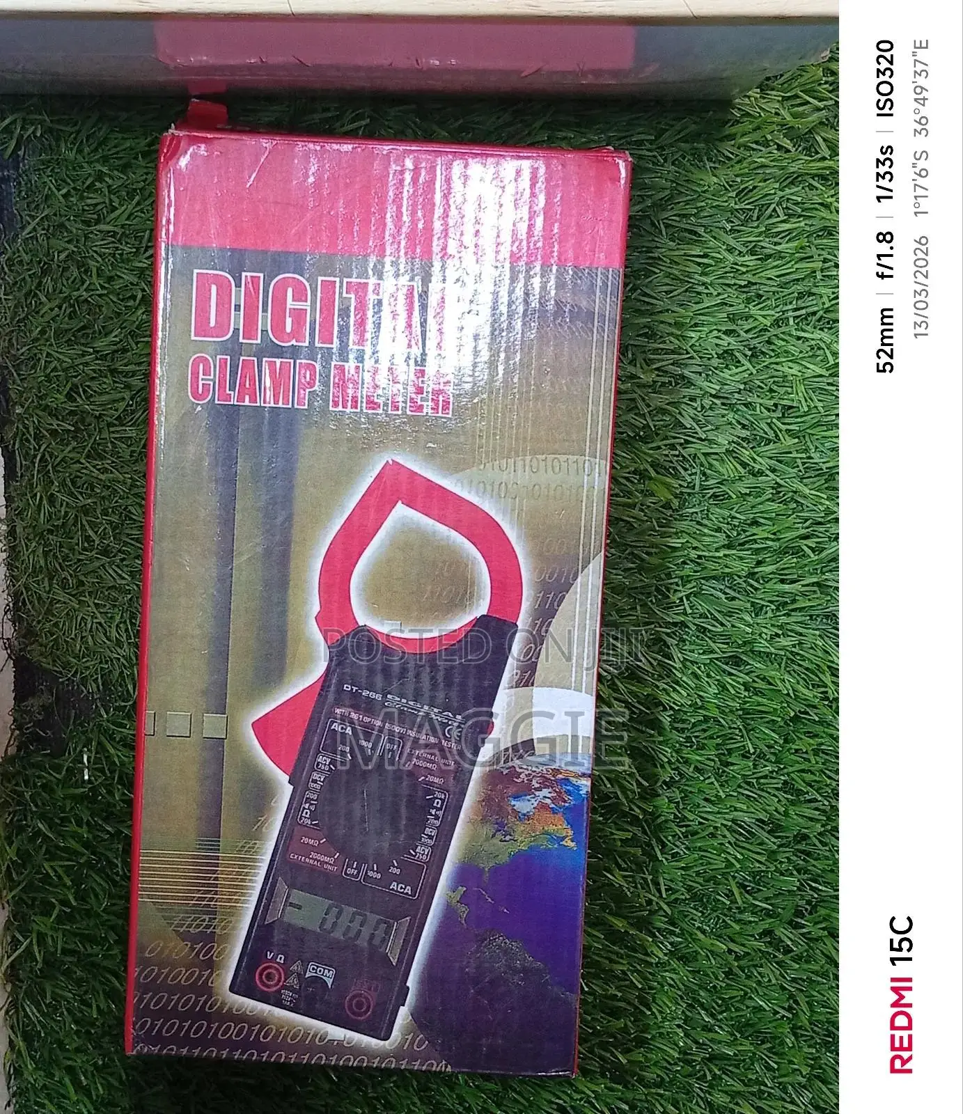 Digital Clamp Meter