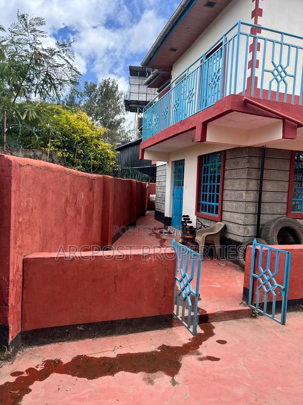 Prime Commercial Property on Quarter Acre Main Road Frontage, Donholm