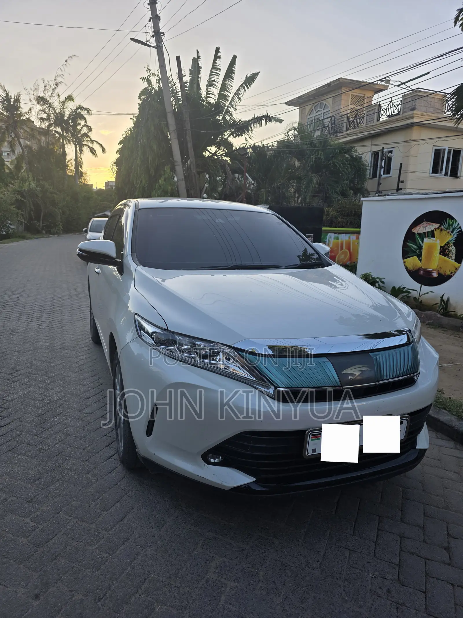 Toyota Harrier 2.0 Turbo 2018 White
