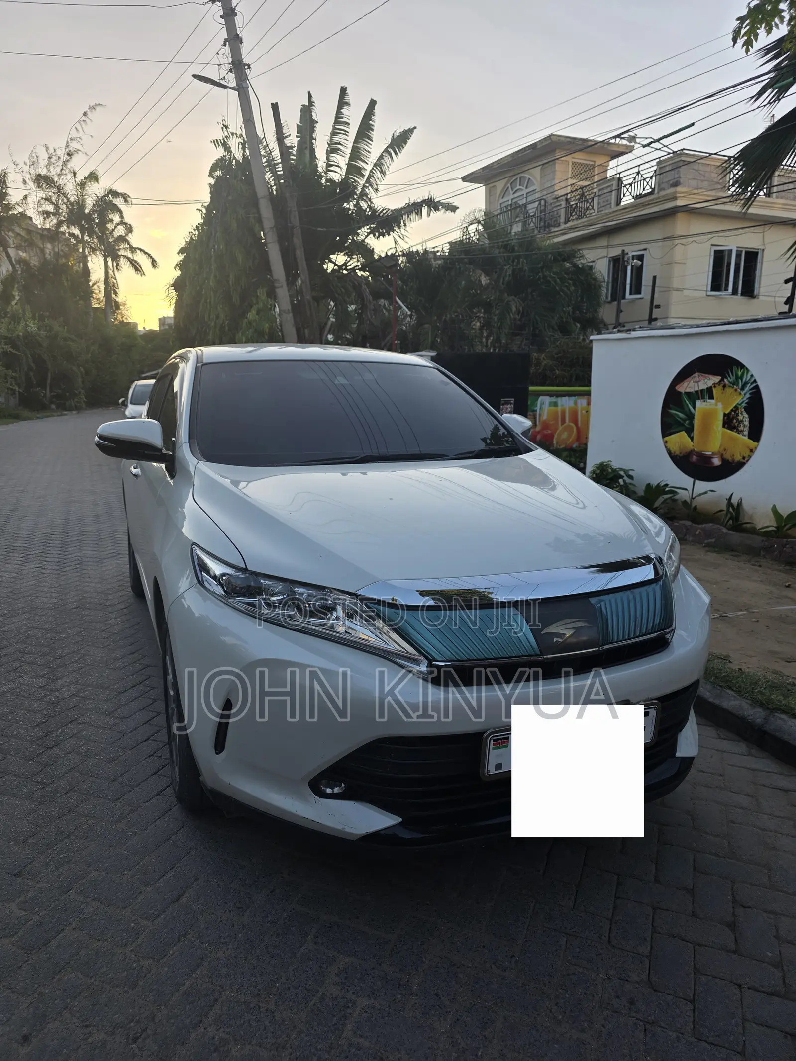 Toyota Harrier 2.0 Turbo 2018 White