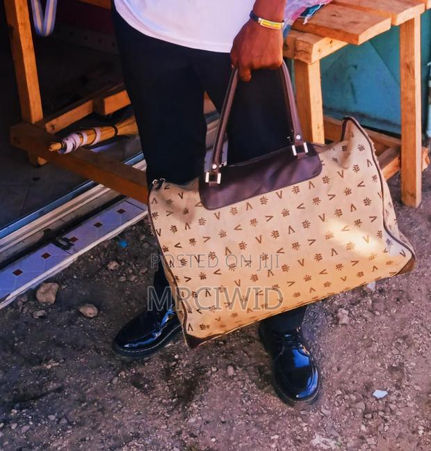 Trendy Men's Travel Bags