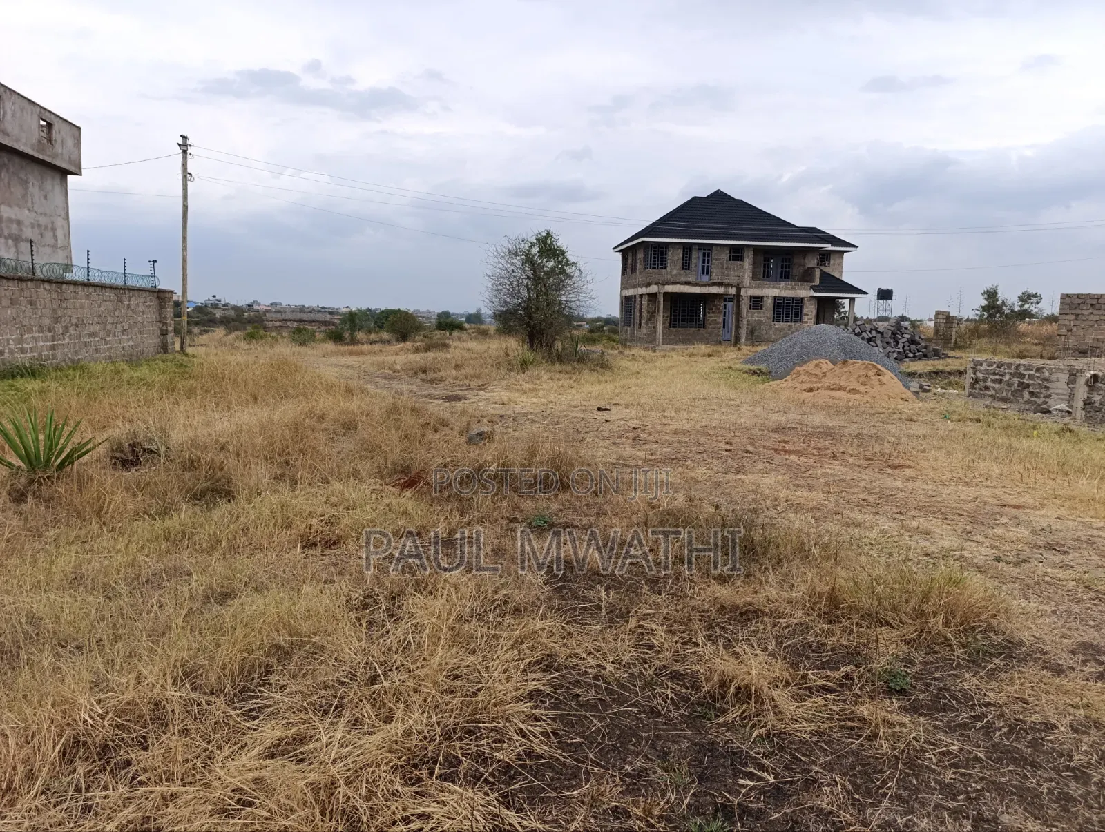 Ready to Build Plot Measuring 420 Square Metres