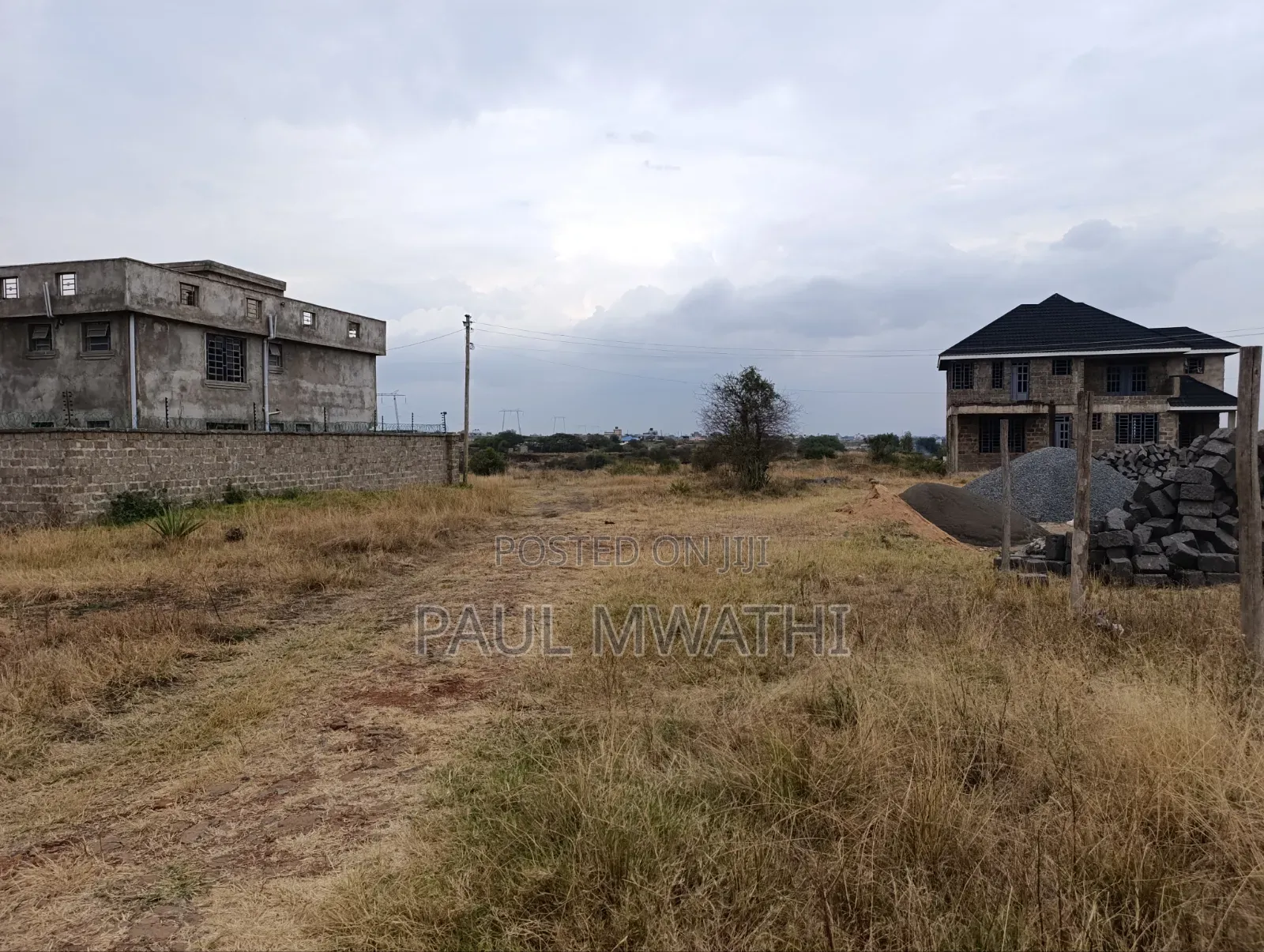 Ready to Build Plot Measuring 420 Square Metres