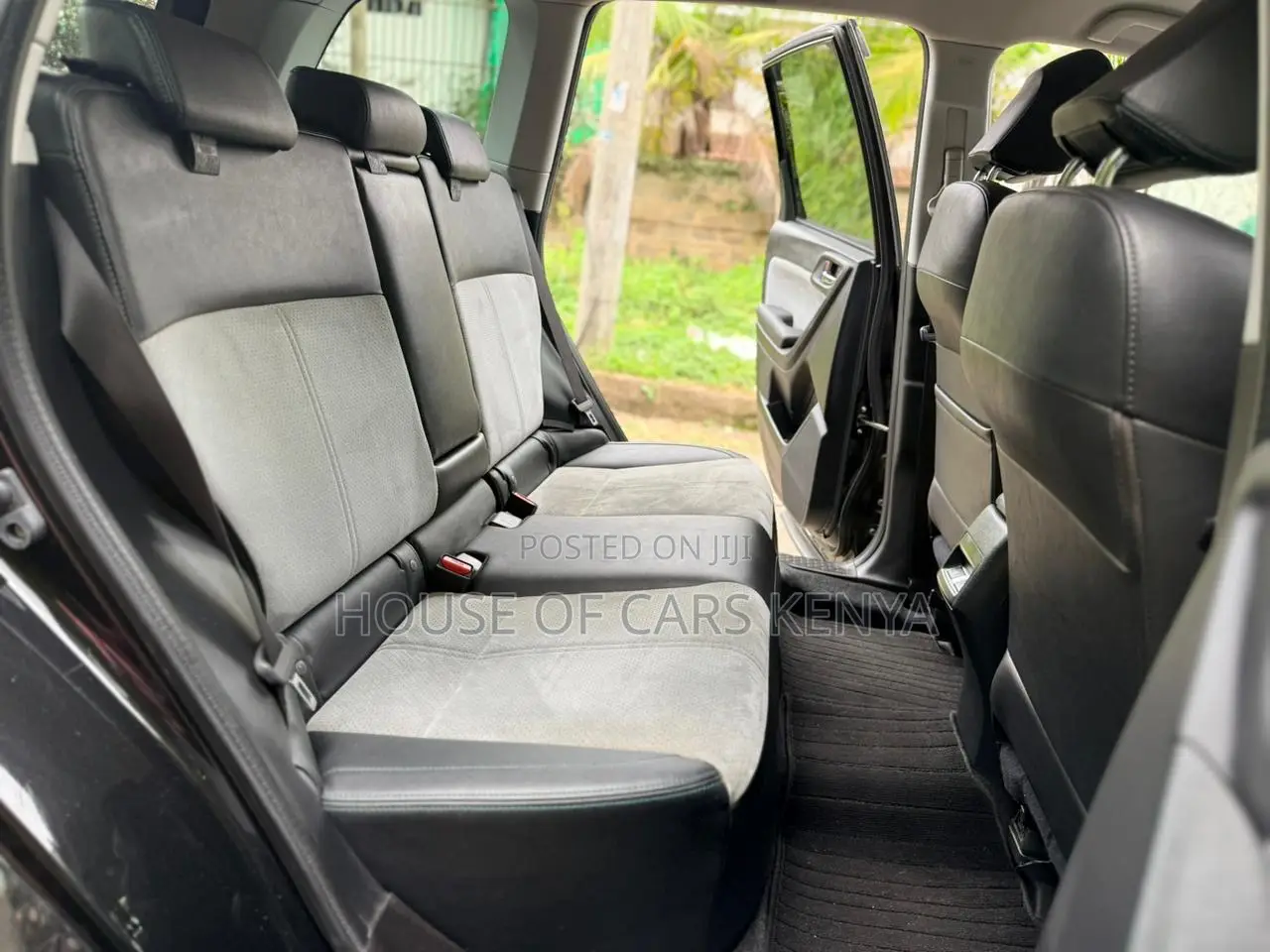 Subaru Forester 2018 Black
