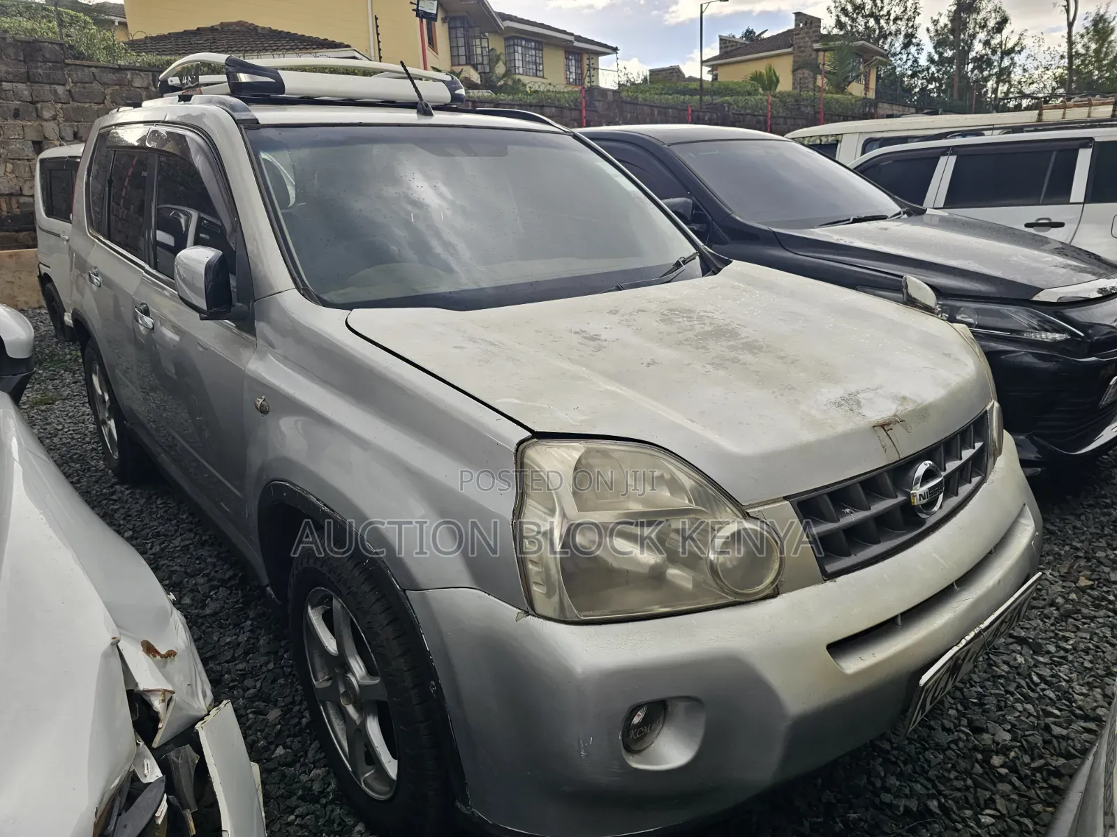 Nissan X-Trail 2010 Silver