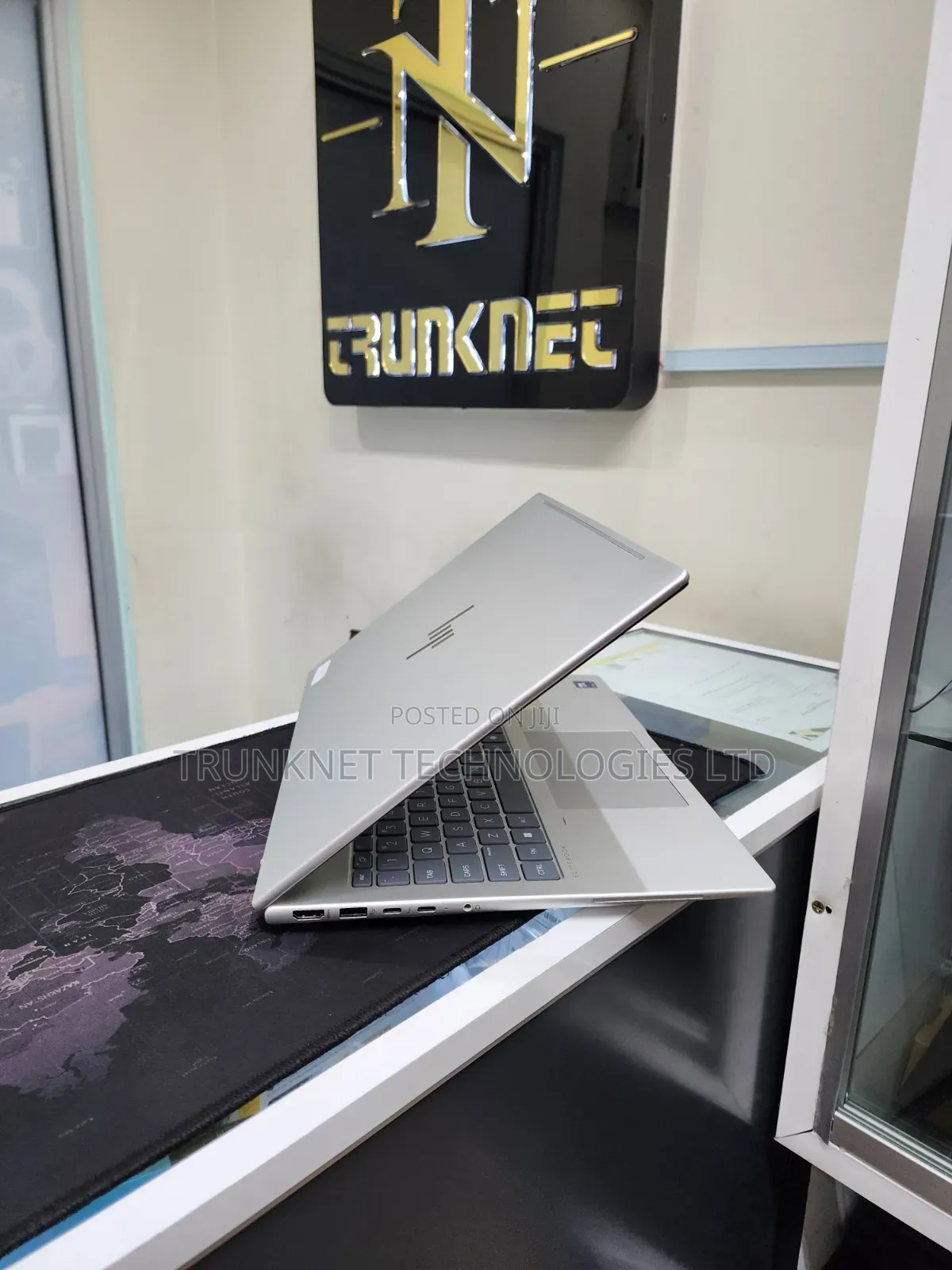 Laptop HP EliteBook 655 G9 16GB Intel Core Ultra 7 SSD 512GB