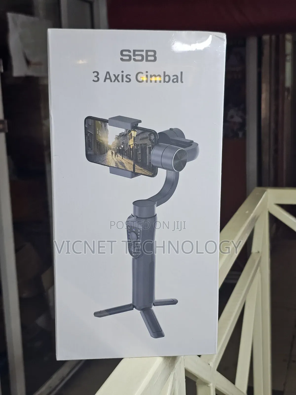 3 Axis Gimbal With Stabilizer for Mobile and Tablet