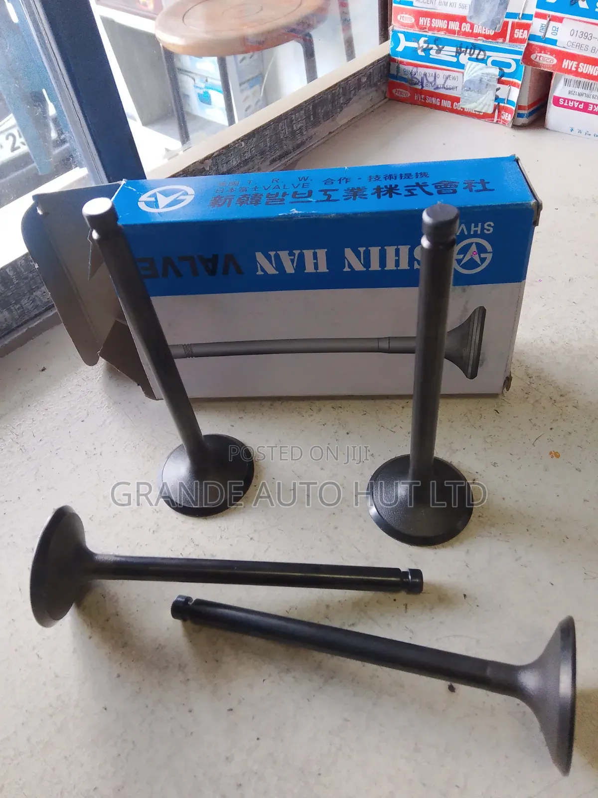 Intake Valve Hyundai Hd72/65 (Shv Brand)