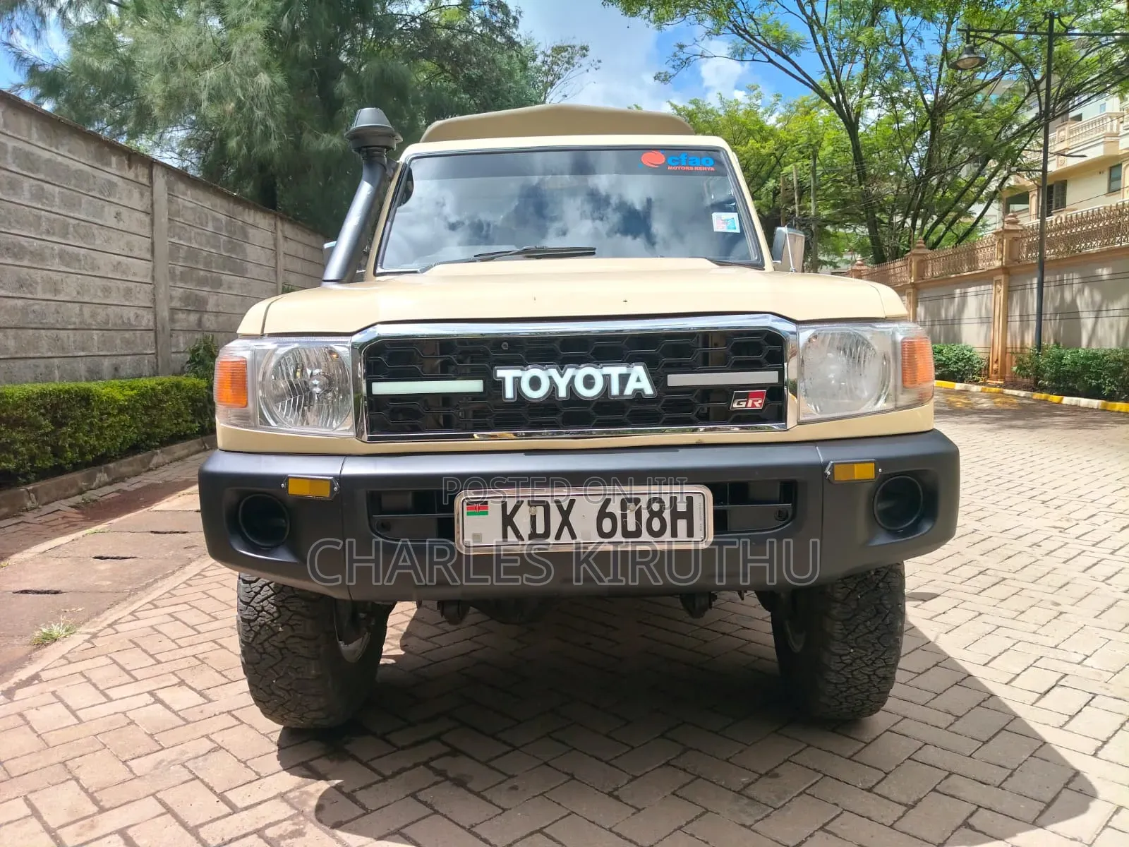 Toyota Land Cruiser 2007 Beige