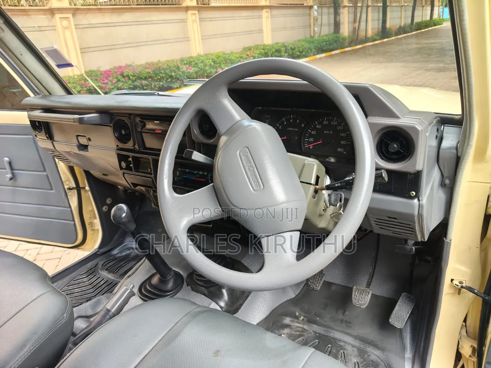 Toyota Land Cruiser 2007 Beige