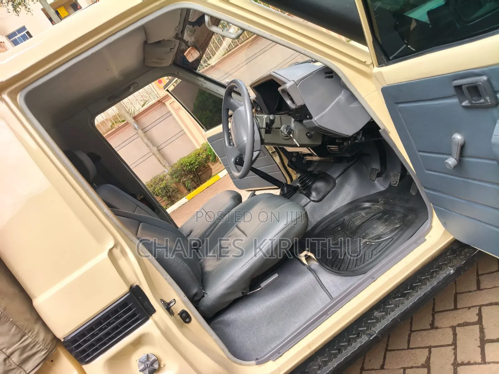 Toyota Land Cruiser 2007 Beige