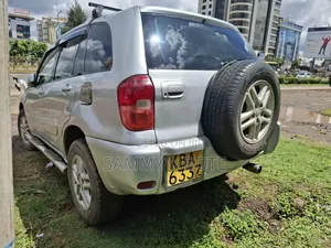 Toyota RAV4 Base FWD 2001 Silver