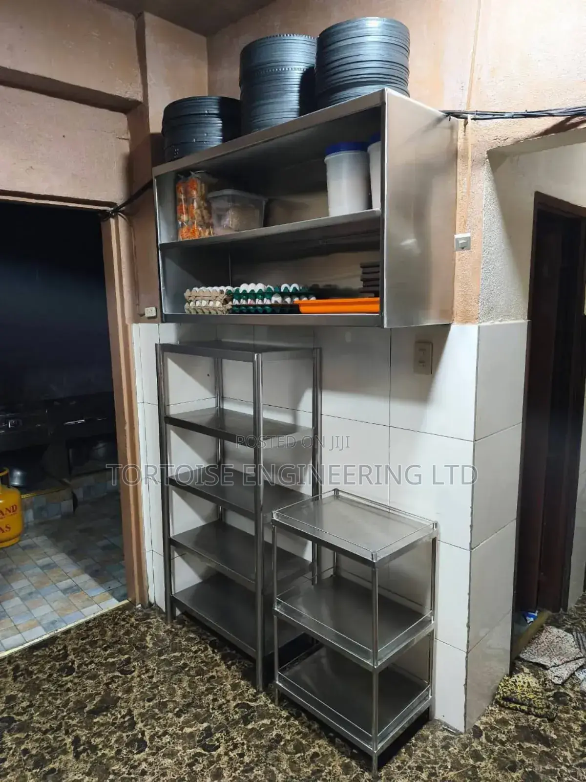 Commercial Stainless Steel Kitchen Rack and Wall Mounted Shelves