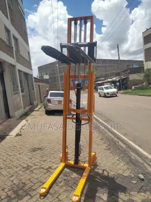 Heavy Duty Manual Stacker~1500kgs