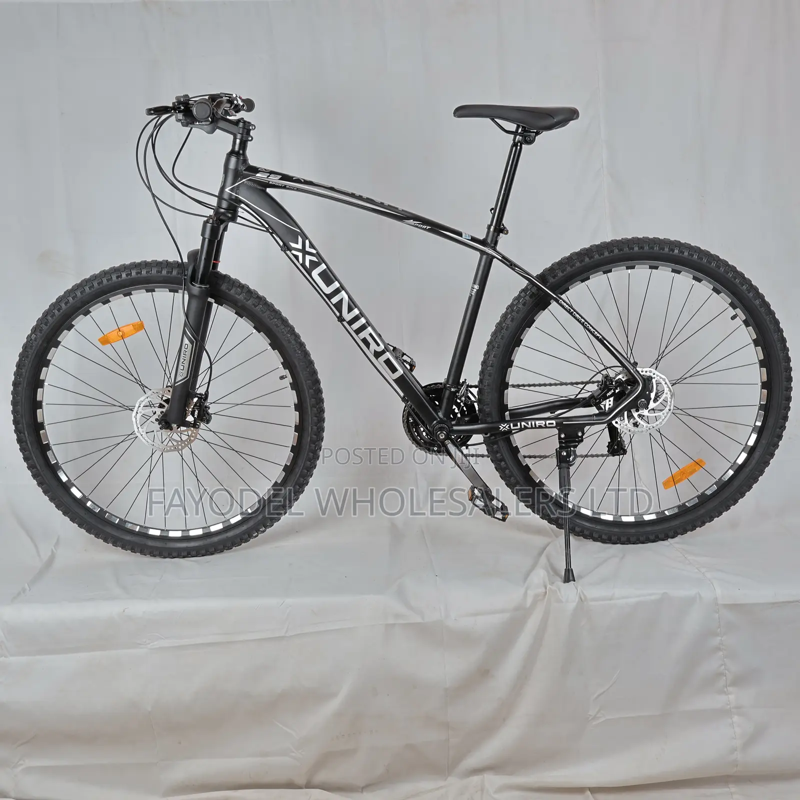 Unirox 29” Hardtail MTB – Smooth Ride With Hydraulic Braking Power