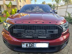 Ford Everest 2018 Red