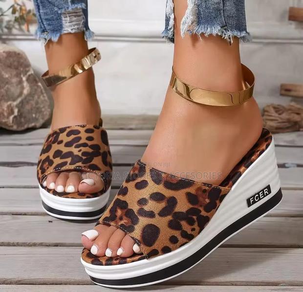 Shoes Collection - thumbnail 2