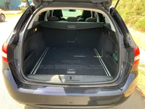 Peugeot 308 2017 Blue