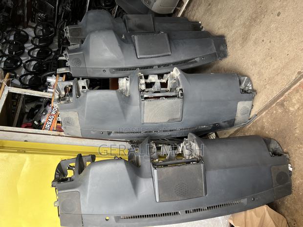 Dashboard Prado 150