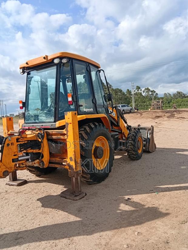 JCB 3dx Backhoe Loader - thumbnail 8