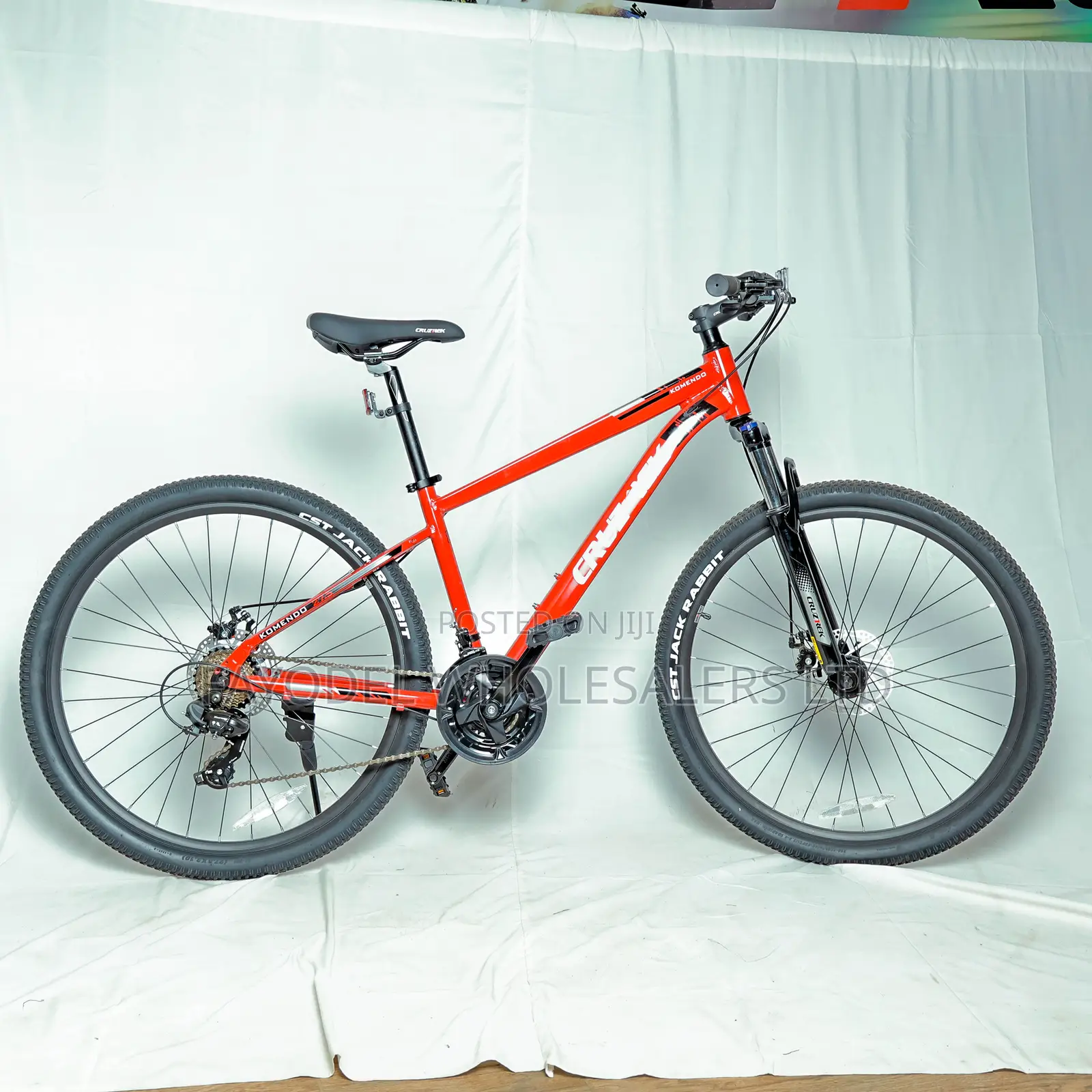 Cruztrek 27.5” Komendo MTB – 21-Speed Bike With Mechanical Disc Brakes