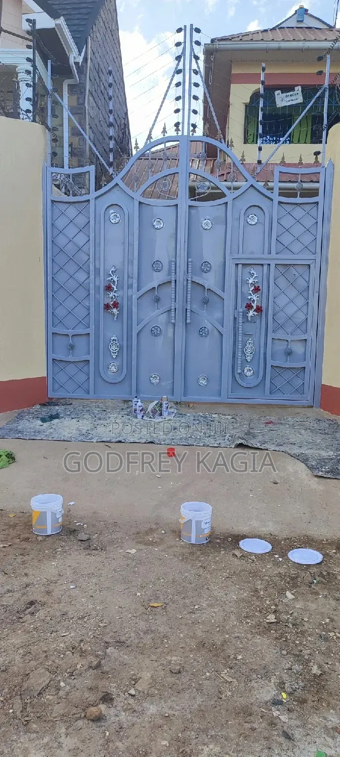 Skilled Painter