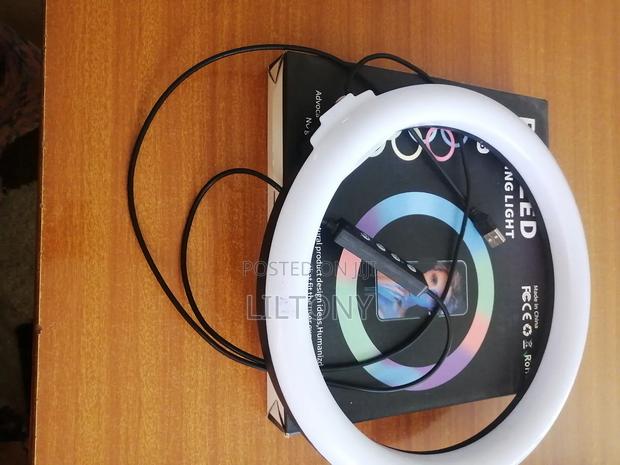 12" RGB Led Ring Light Set With 2m Tripod - thumbnail 2
