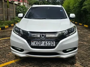 Honda Vezel 2017 White
