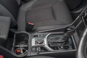 Subaru Forester 2019 Pearl