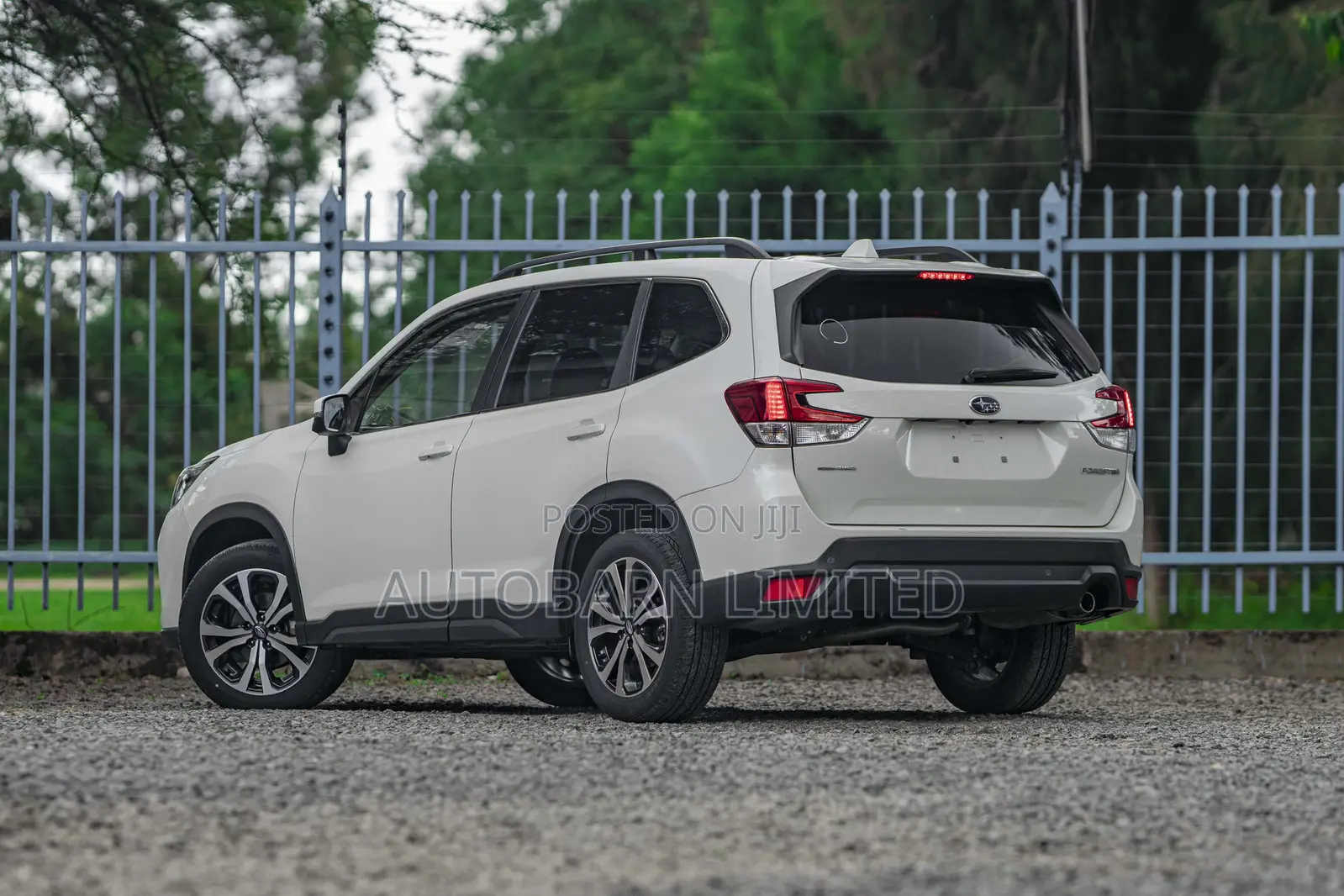 Subaru Forester 2019 Pearl