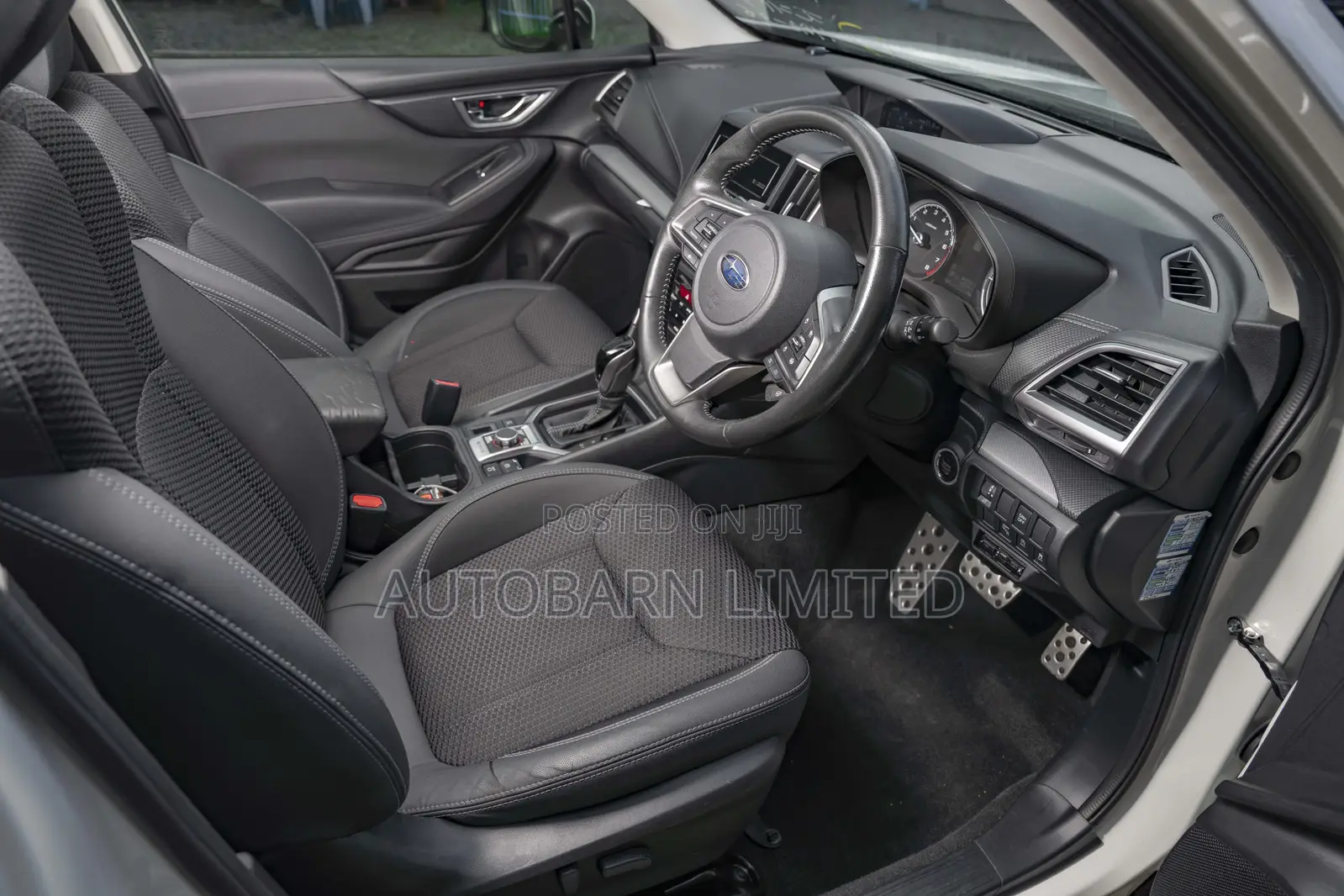 Subaru Forester 2019 Pearl