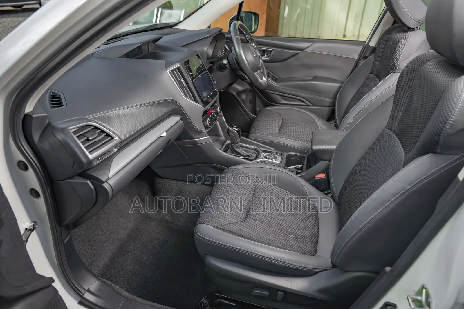Subaru Forester 2019 Pearl