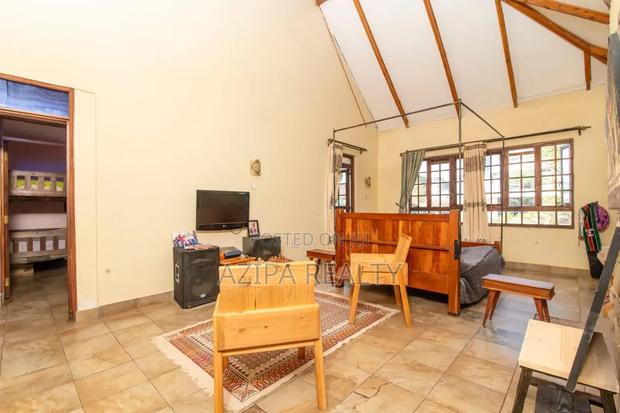 3bdrm Mansion in Thika Greens for sale - thumbnail 3