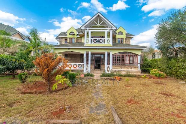 3bdrm Mansion in Thika Greens for sale