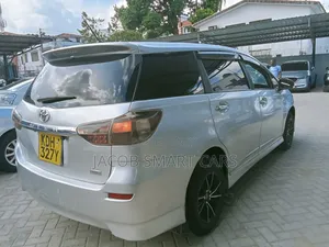 Toyota Wish 2015 Silver