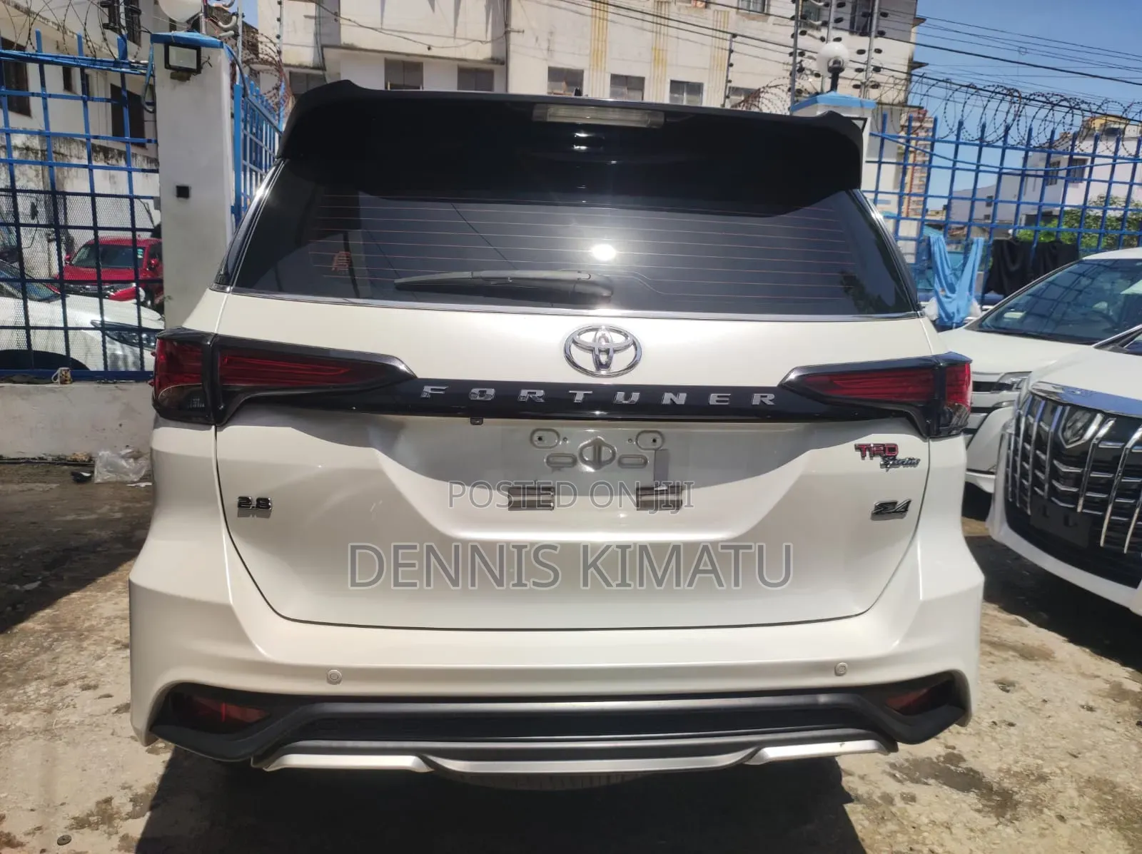 Toyota Fortuner 2019 Off white
