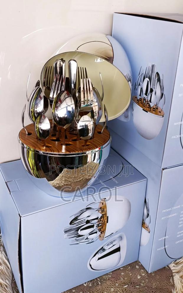 24pcs Mood Egg Cutlery Set
