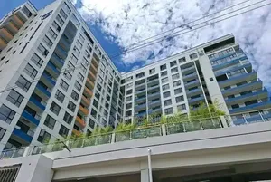 3bdrm Apartment in Gateway Mall Area for rent