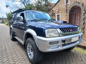 Mitsubishi L200 2004 Blue