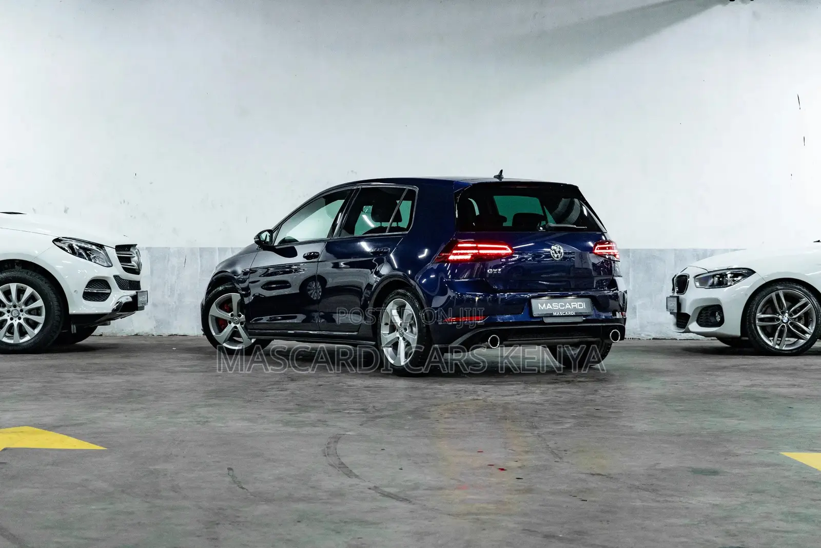 Volkswagen Golf GTI 2.0T S 2018 Blue