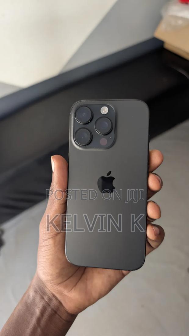 Apple iPhone 16 Pro 256 GB Black - thumbnail 5